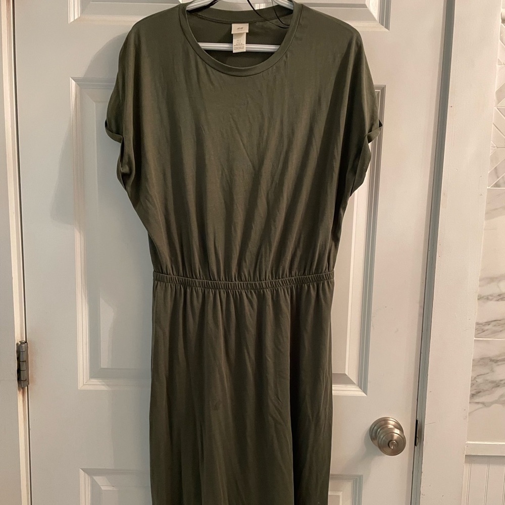Women’s Olive Green Maxi Dress